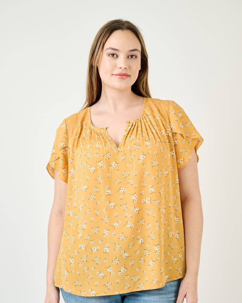 Front of a model wearing a size 2X Keilani Floral Top with Lace in N536 Yellow by Daniel Rainn. | dia_product_style_image_id:271945